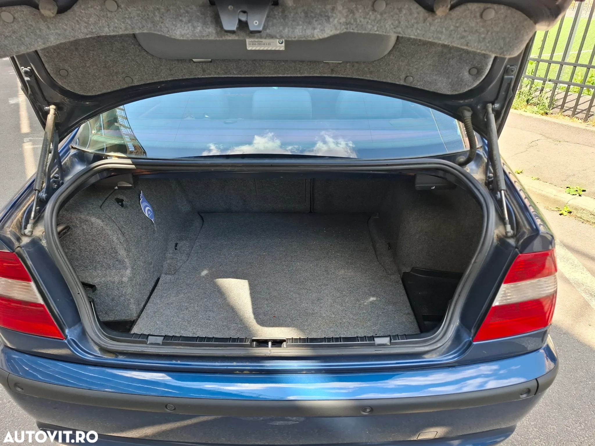 BMW Seria 3 320d - 9