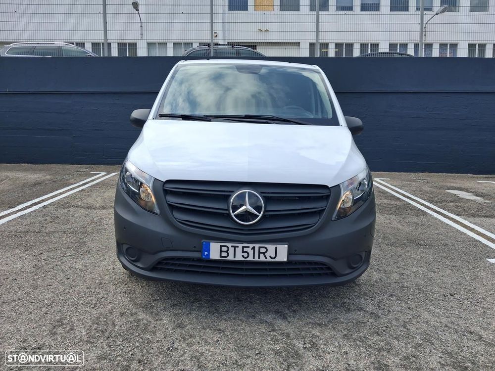 Mercedes-Benz eVito Furgão Longo 111/34 - 2