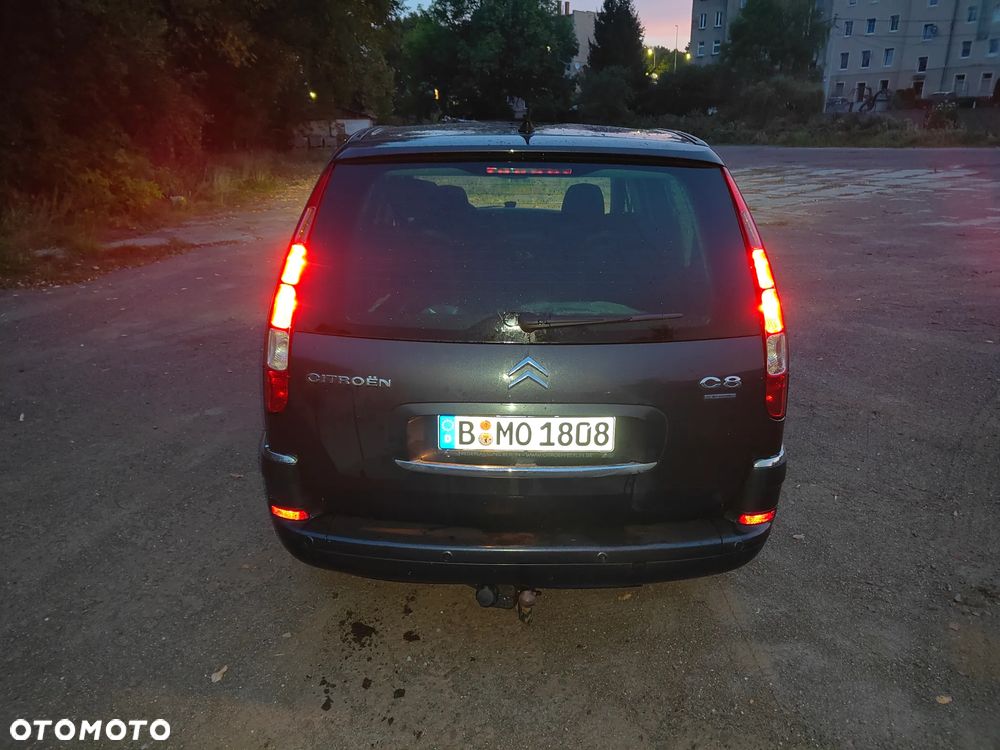 Citroën C8 HDi 165 Exclusive - 3