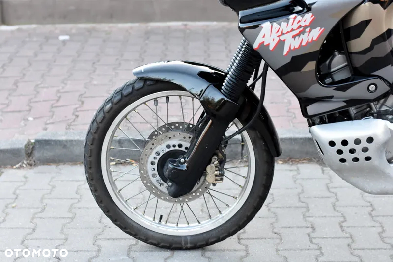 Honda XRV - 20