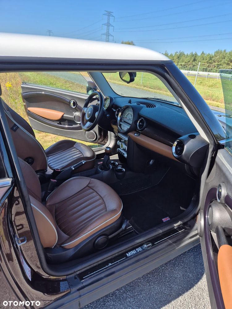 MINI Cooper 50 Mayfair - 16