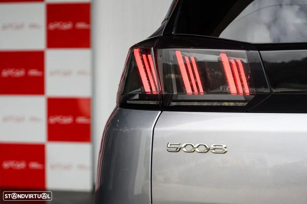 Peugeot 5008 1.5 BlueHDi Allure EAT8 - 16