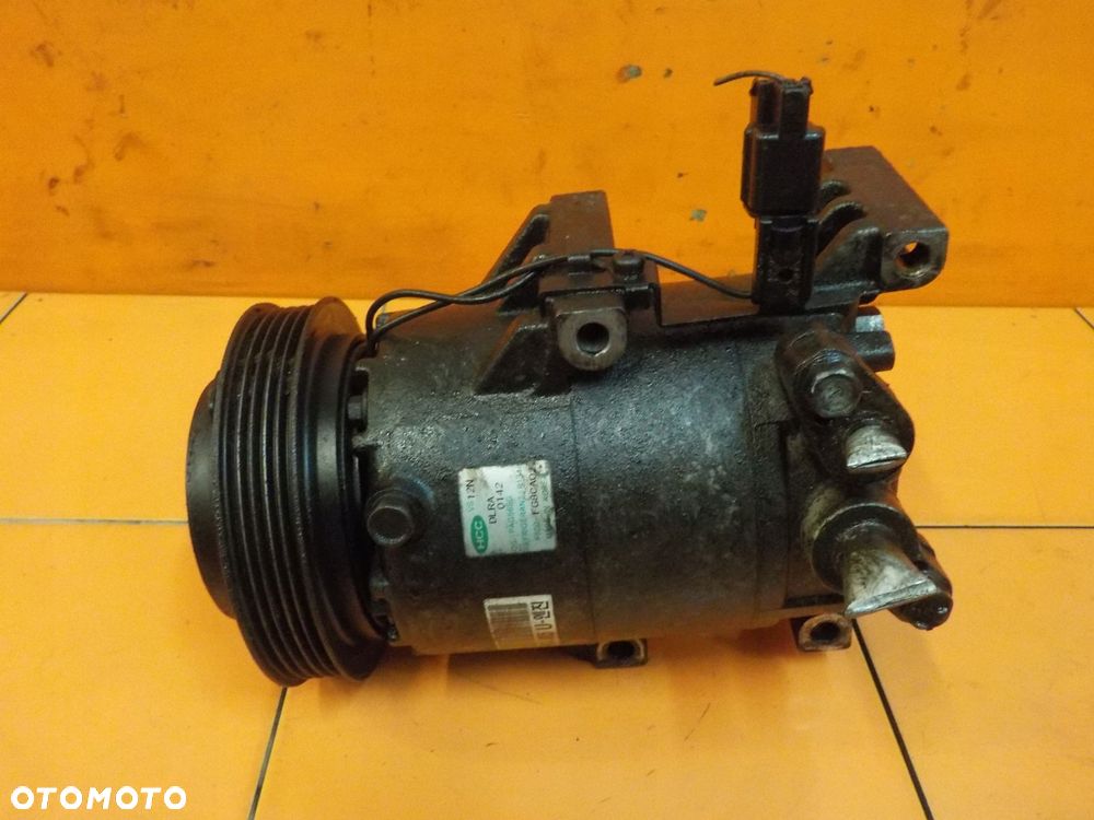 SOUL i30 CEED 1.6 CRDI 10r 128KM D4FB sprezarka klimatyzacji F500-FG8CA02 - 1