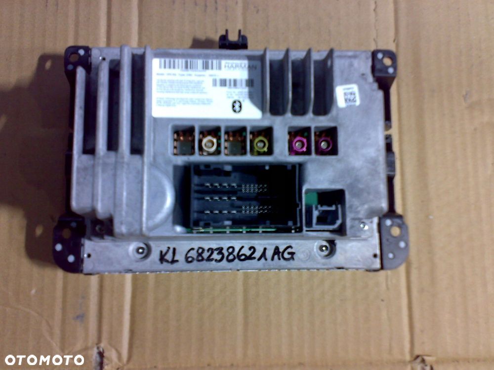 jeep cherokee kl 2014 - wyświetlacz radio panel harman navi monitor - 3