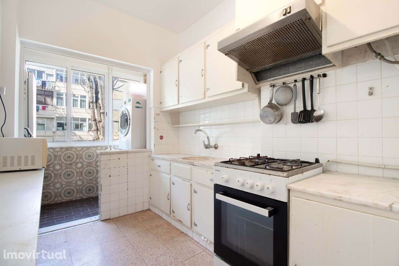 Apartamento T1 c/ Marquise nas Mercês, Rio de Mouro - Grande imagem: 5/31