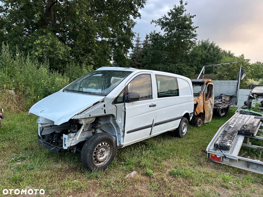 Mercedes-Benz Vito - 15