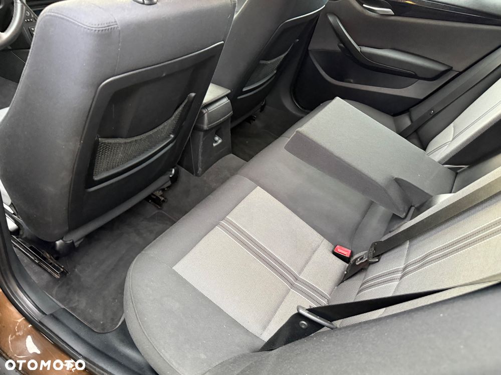 BMW X1 sDrive20d - 7
