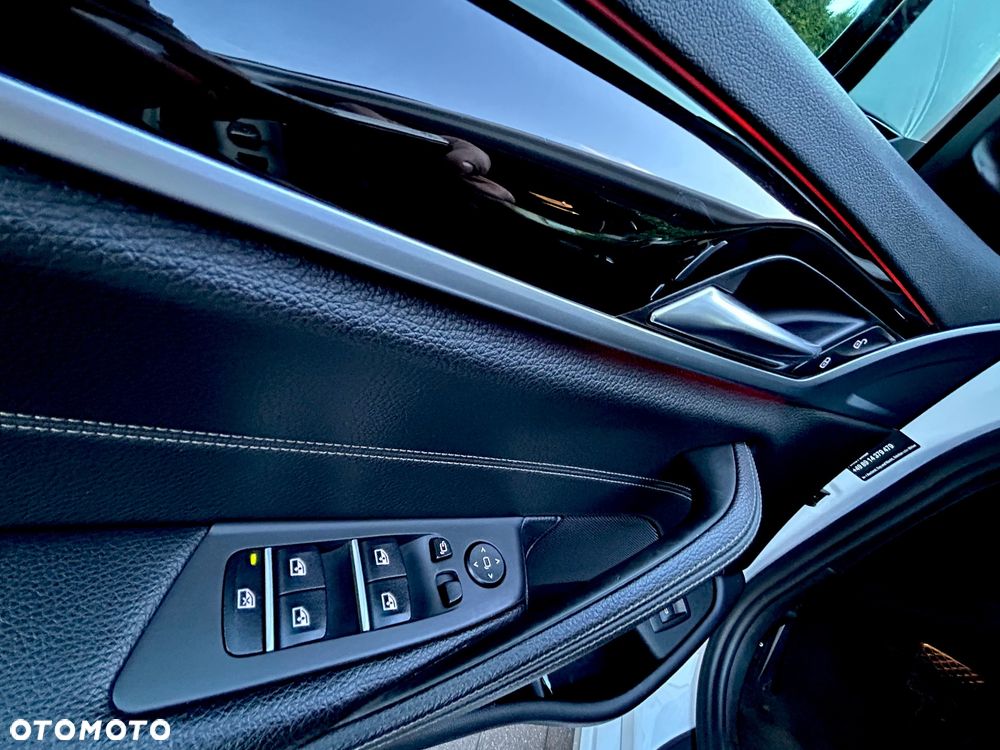 BMW Seria 5 520d Sport Line sport - 34