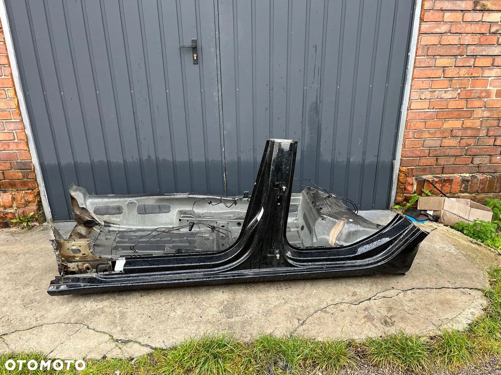 PRÓG L,P SEAT LEON 4 kombi