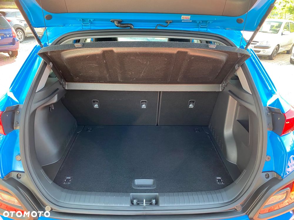 Hyundai Kona - 17