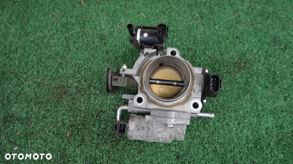 Mazda 3 BK 1.6 16V przepustnica 198500-1260 ZJ01  niski przebieg 2003-