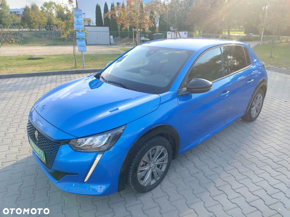 Peugeot 208 2022 photo 2