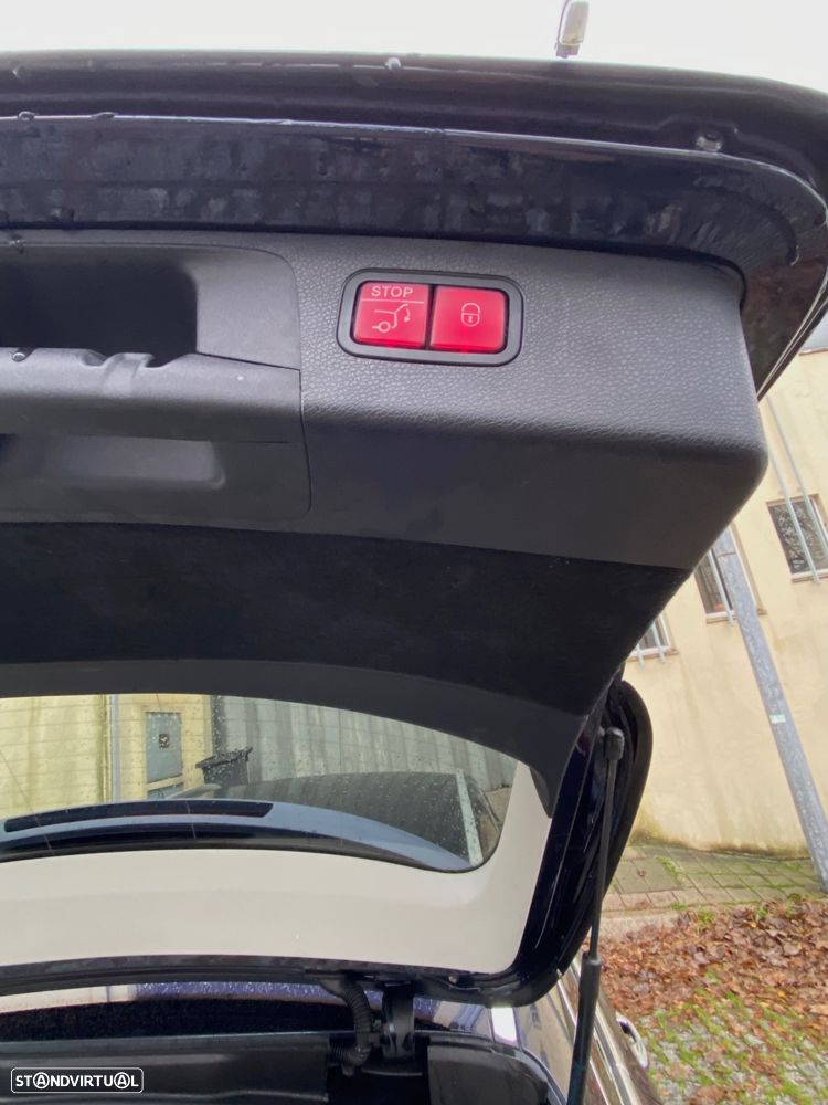 Mercedes-Benz E 300 de 4Matic 9G-TRONIC Avantgarde - 6