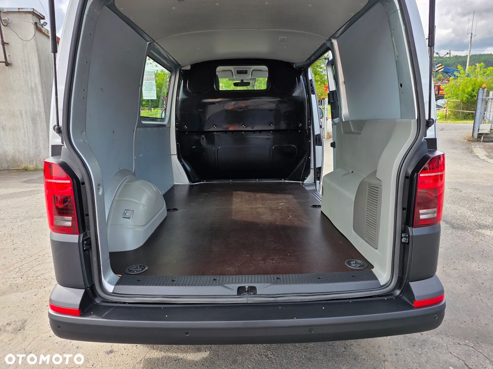 Volkswagen TRASPORTER 4X4 4MOTION T6.1 DSG automat LED rok 2022 klima ele.fotele super stan! km95078 - 11