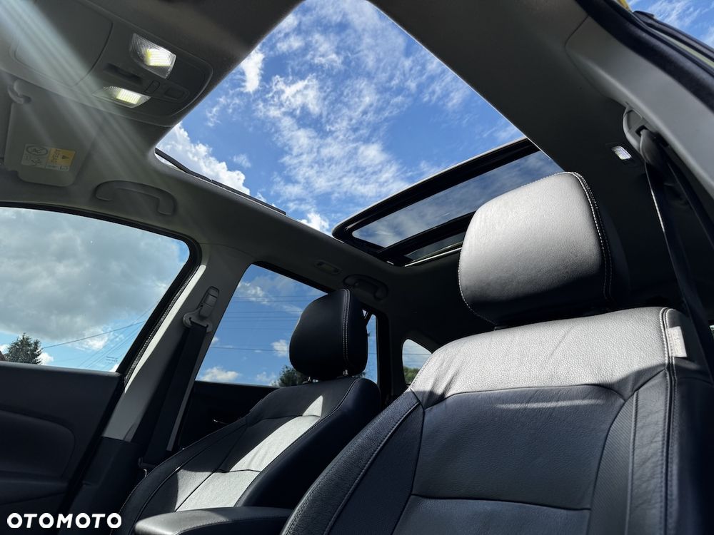 Suzuki SX4 S-Cross 1.6 DDiS 4x4 limited+ - 17