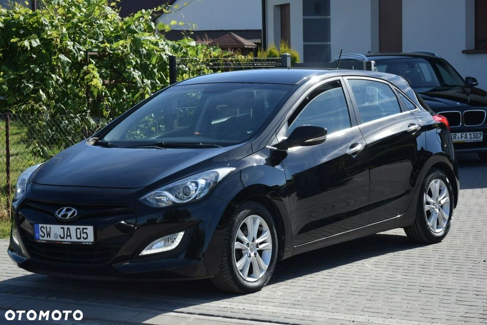Hyundai i30 1.6 CRDi Premium - 3