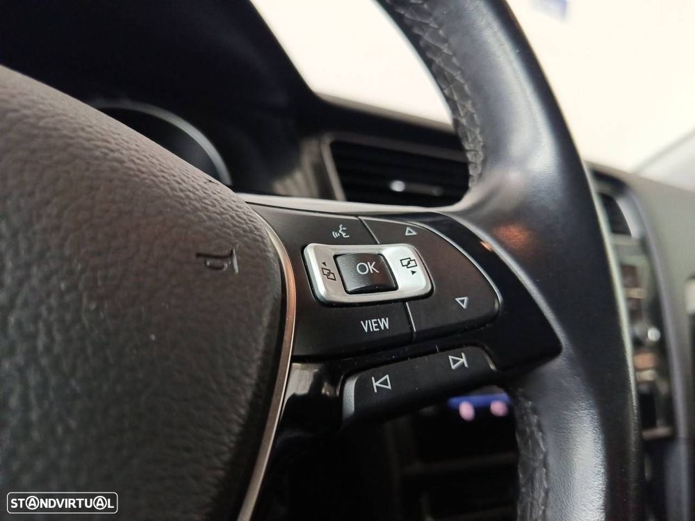 VW Golf Variant 1.0 TSI Confortline - 17