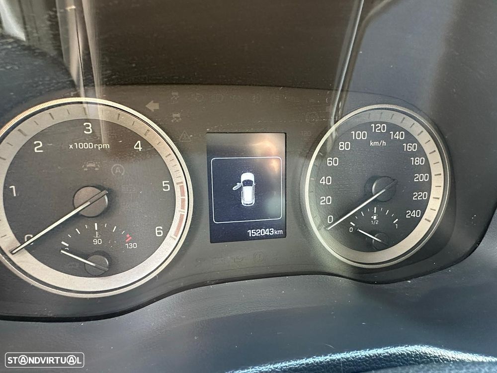 Hyundai Tucson 1.7 CRDi Premium DCT - 9