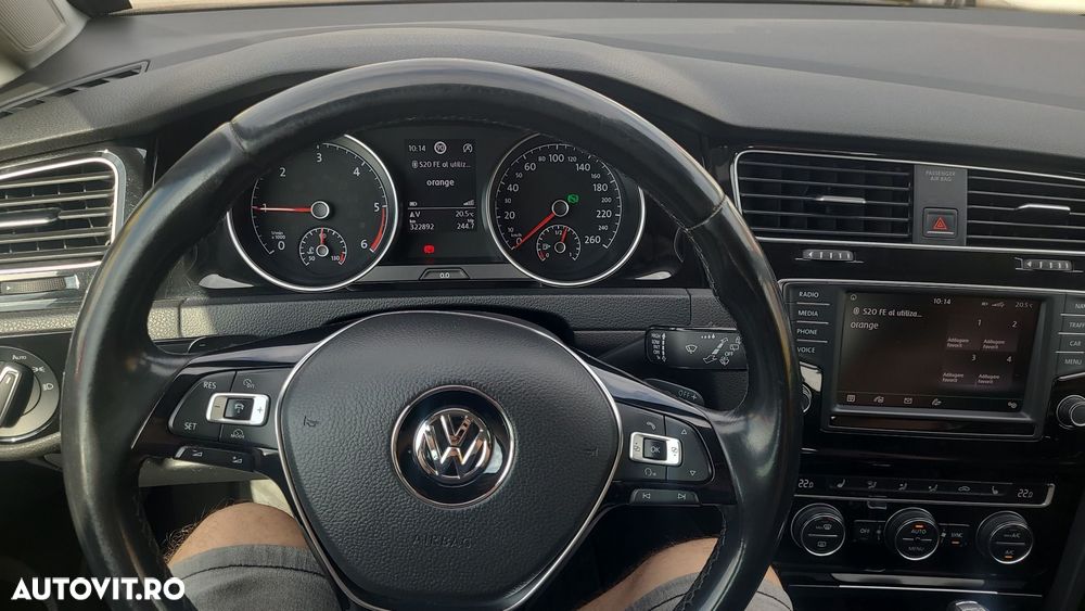 Volkswagen Golf 2.0 TDI DPF DSG Exclusive - 10