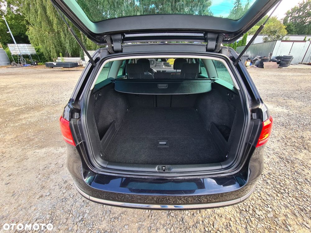 Volkswagen Passat 1.6 TDI Comfortline - 31