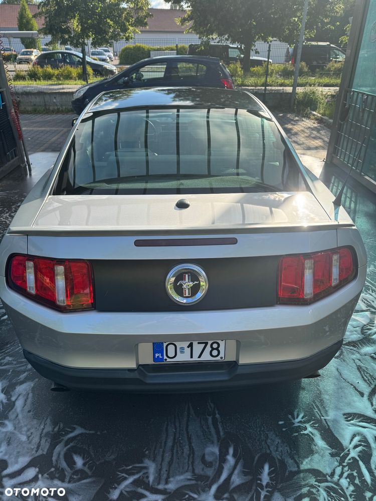 Ford Mustang - 6