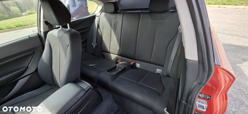 BMW Seria 1 116i - 8