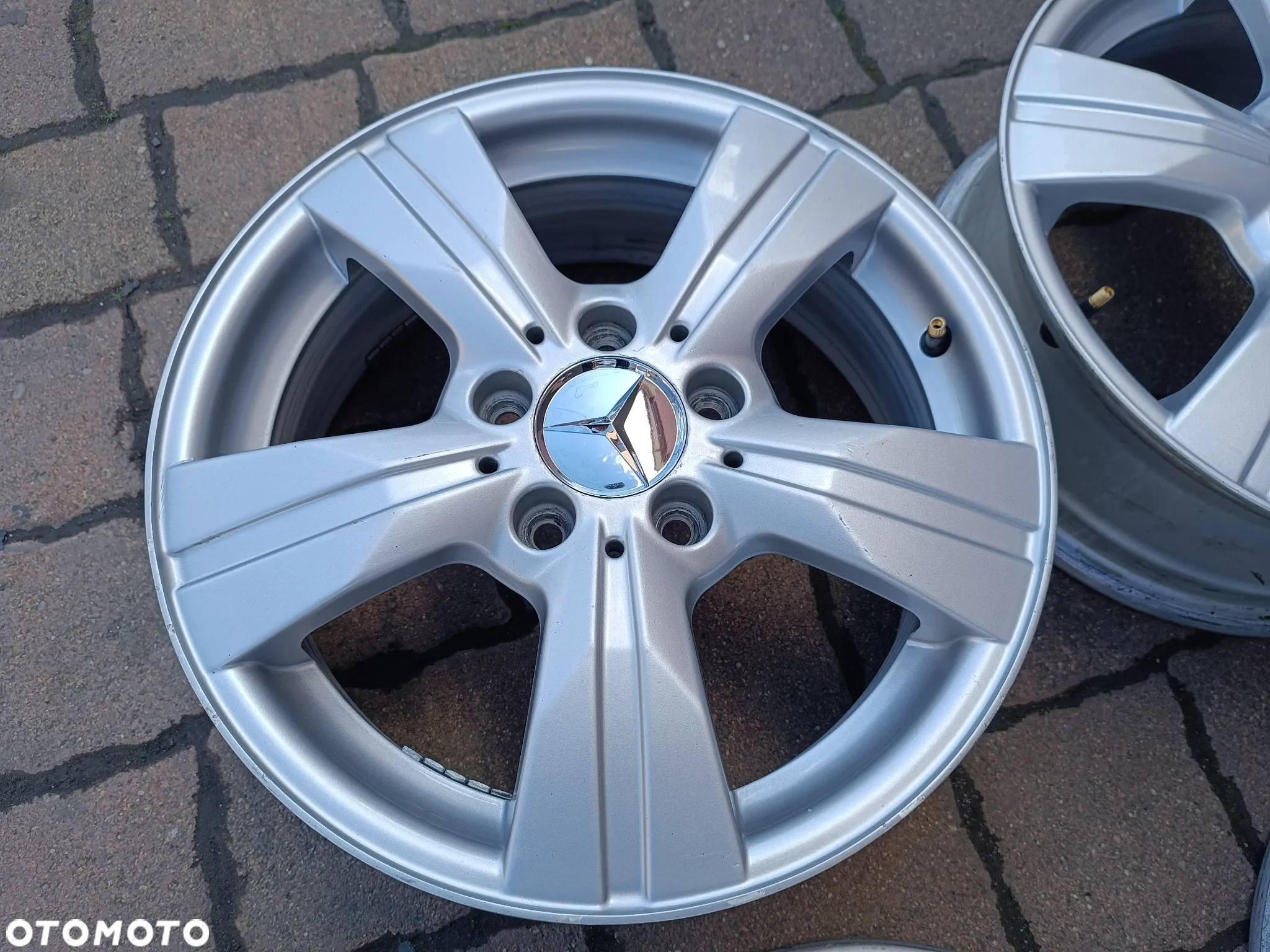 Komplet 4 sztuki - Alufelgi 16" felgi aluminiowe MERCEDES A B C klasa W169 W245 W203 a169 401 22 02 - 7