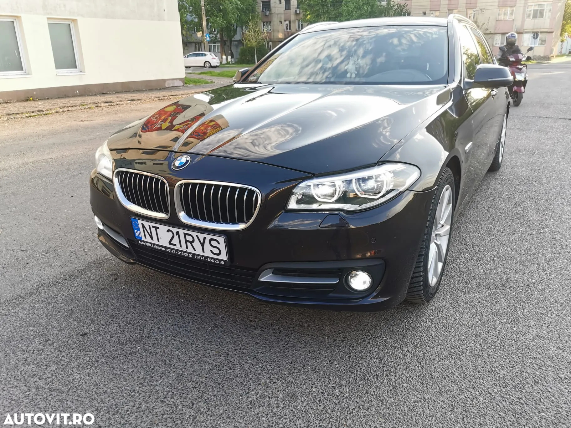 BMW Seria 5 520d Touring Aut. - 10