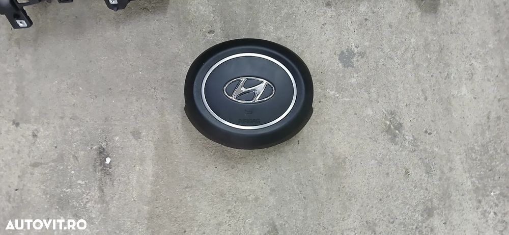 Plansa de bord airbag pasager si airbag sofer Hyundai Tucson 2021 - 3