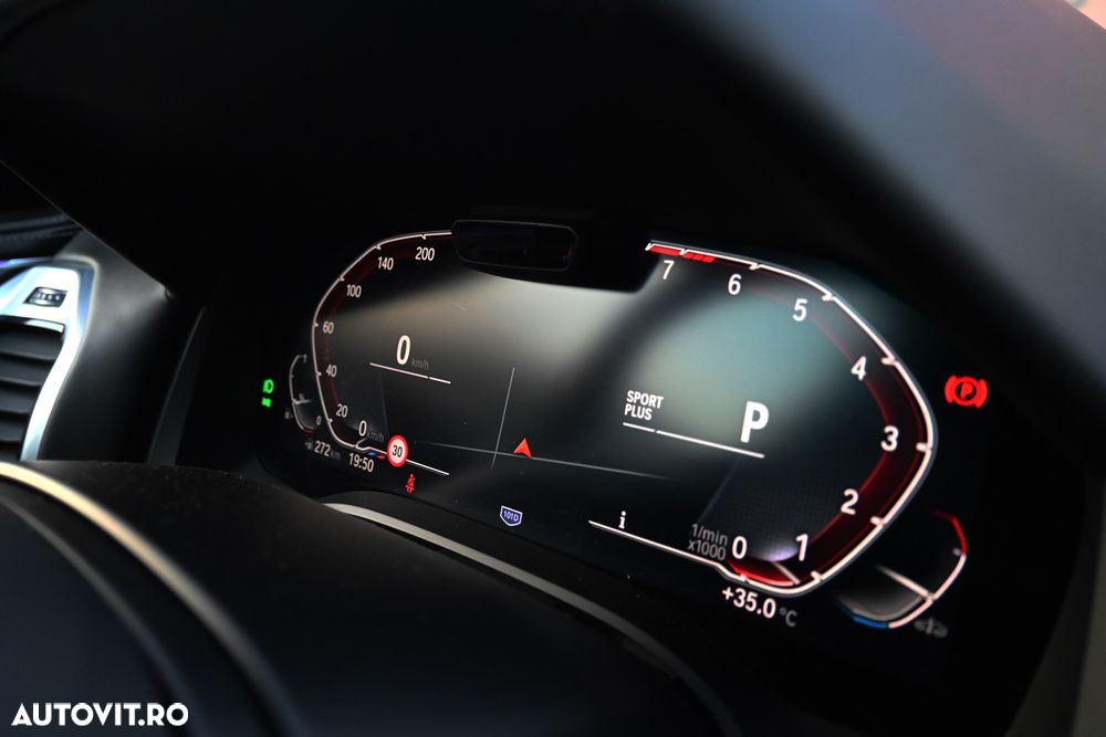 BMW Seria 8 840i xDrive - 31