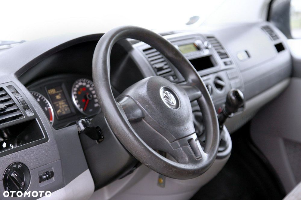 Volkswagen Transporter - 15