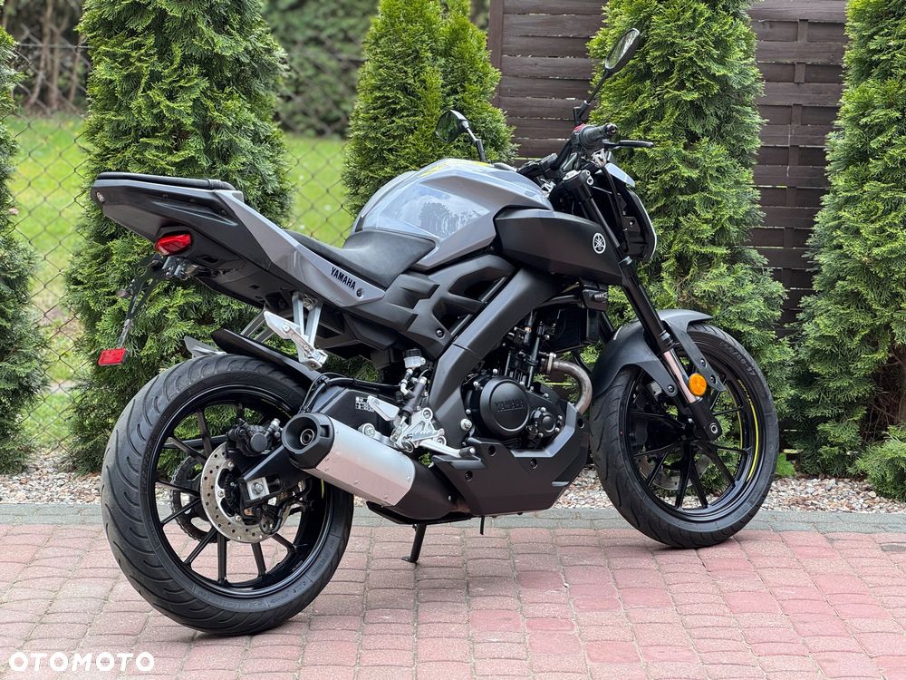 Yamaha MT - 4