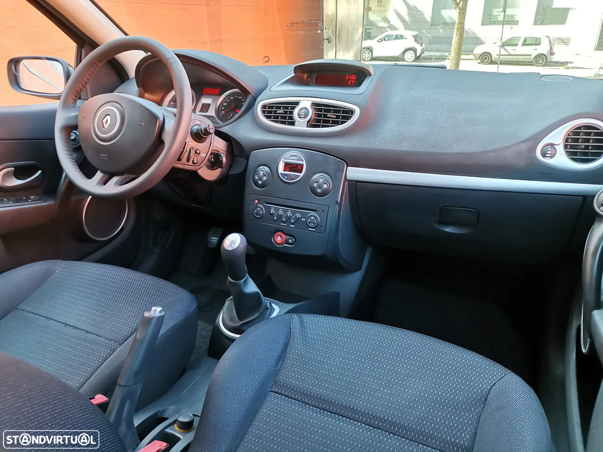 Renault Clio 1.5 dCi Dynamique S - 5