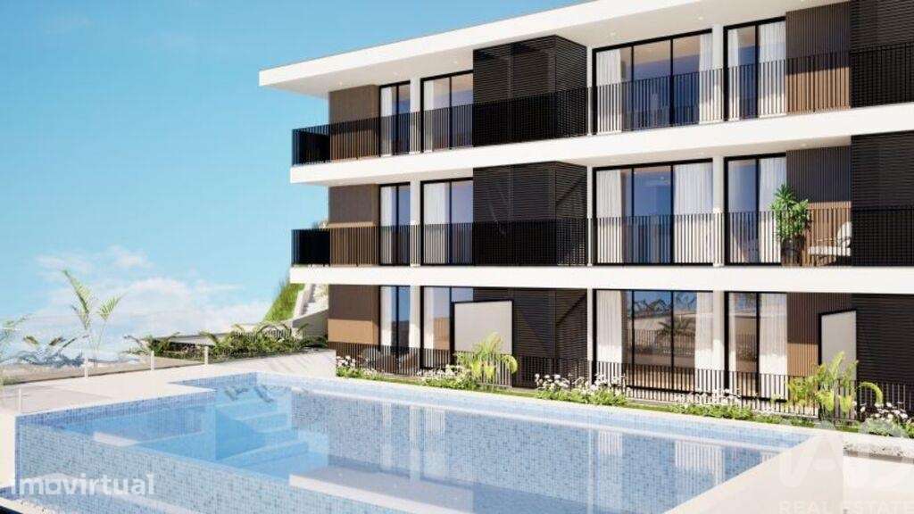 Apartamento T1 em Câmara de Lobos de 90,00 m2 - Grande imagem: 3/16
