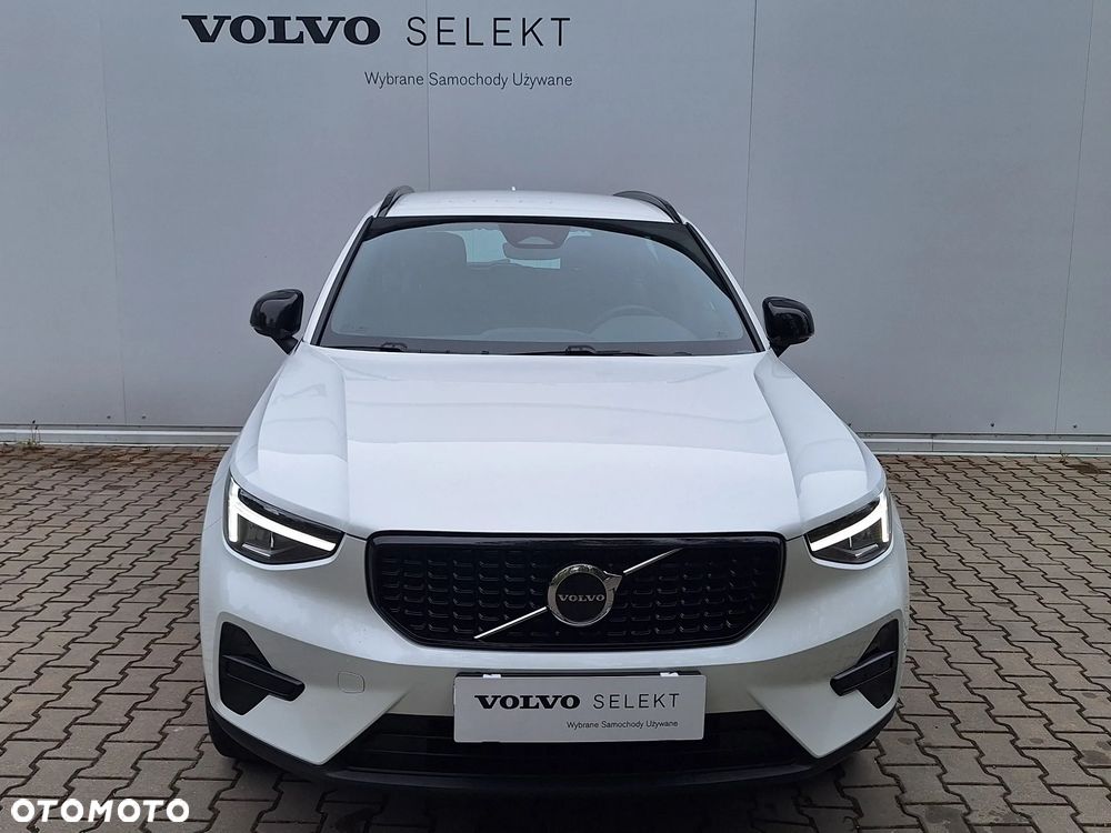 Volvo XC 40 B3 Plus Dark - 5