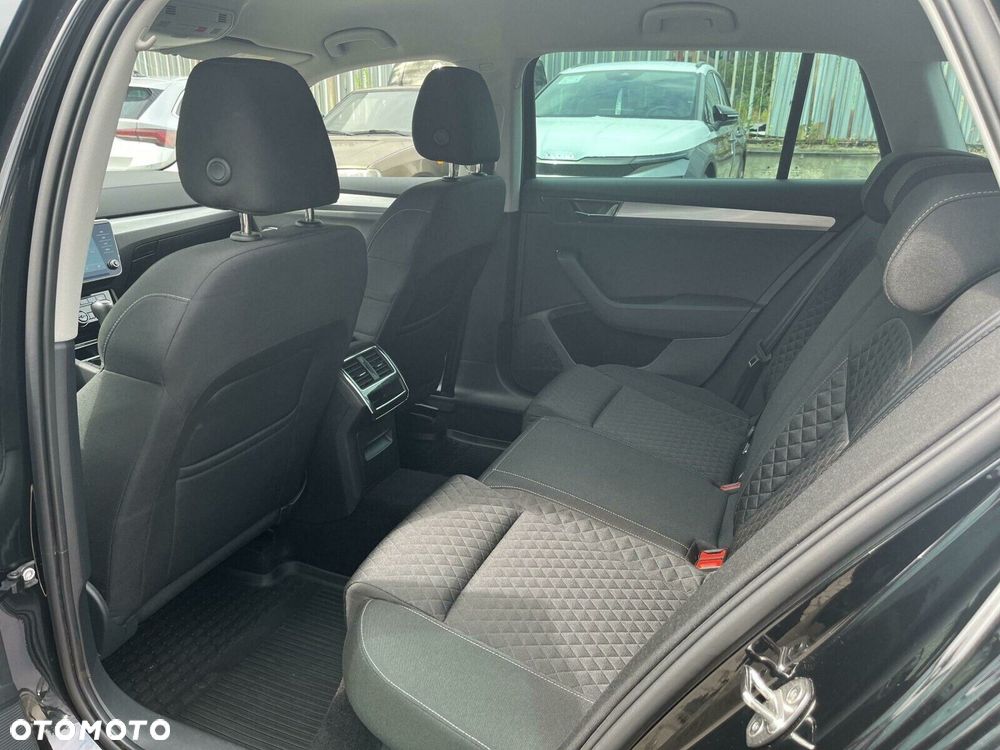 Skoda Superb 1.5 TSI Ambition DSG - 36