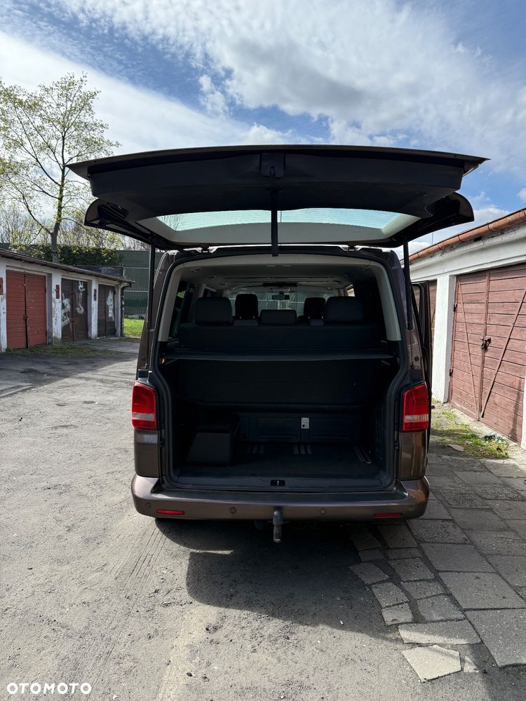 Volkswagen Multivan - 9
