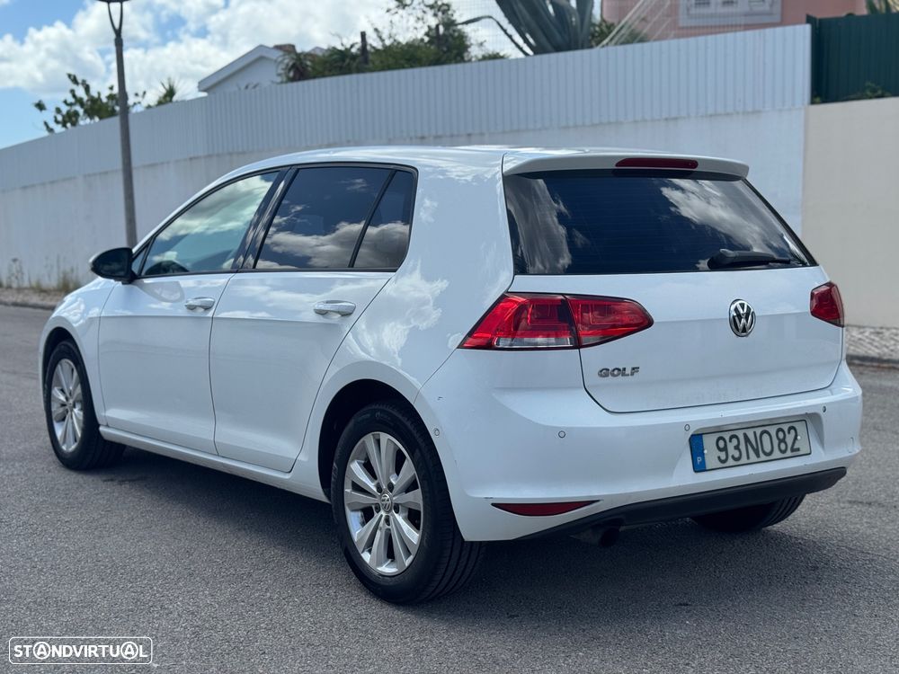 VW Golf 1.2 TSi Confortline BlueMotion - 6