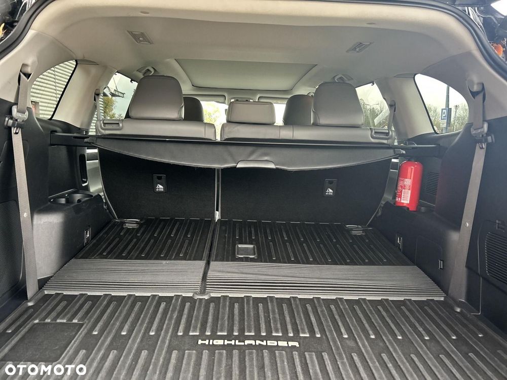 Toyota Highlander - 11