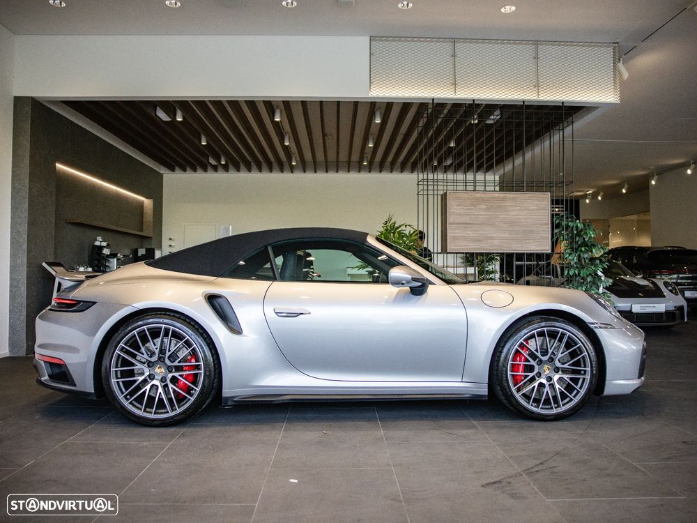 Porsche 911 (992) Turbo PDK - 11