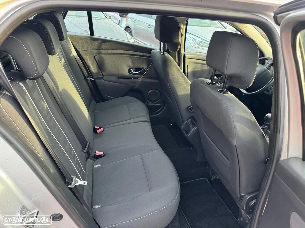 Renault Mégane Sport Tourer 1.5 dCi Limited - 17