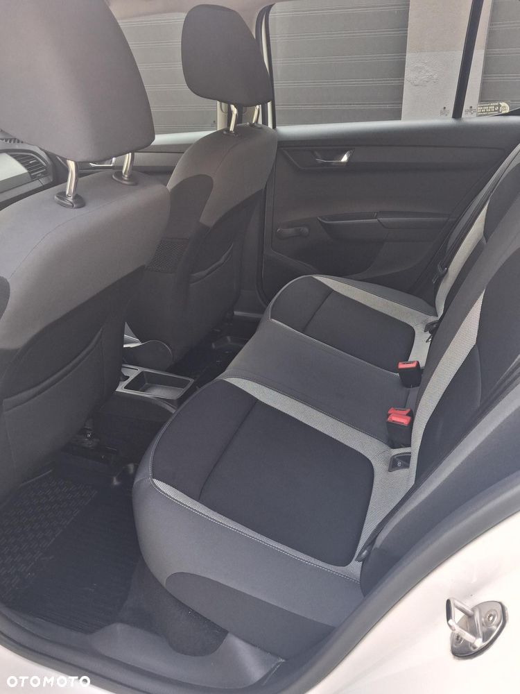 Skoda Fabia 1.2 TSI Ambition - 12