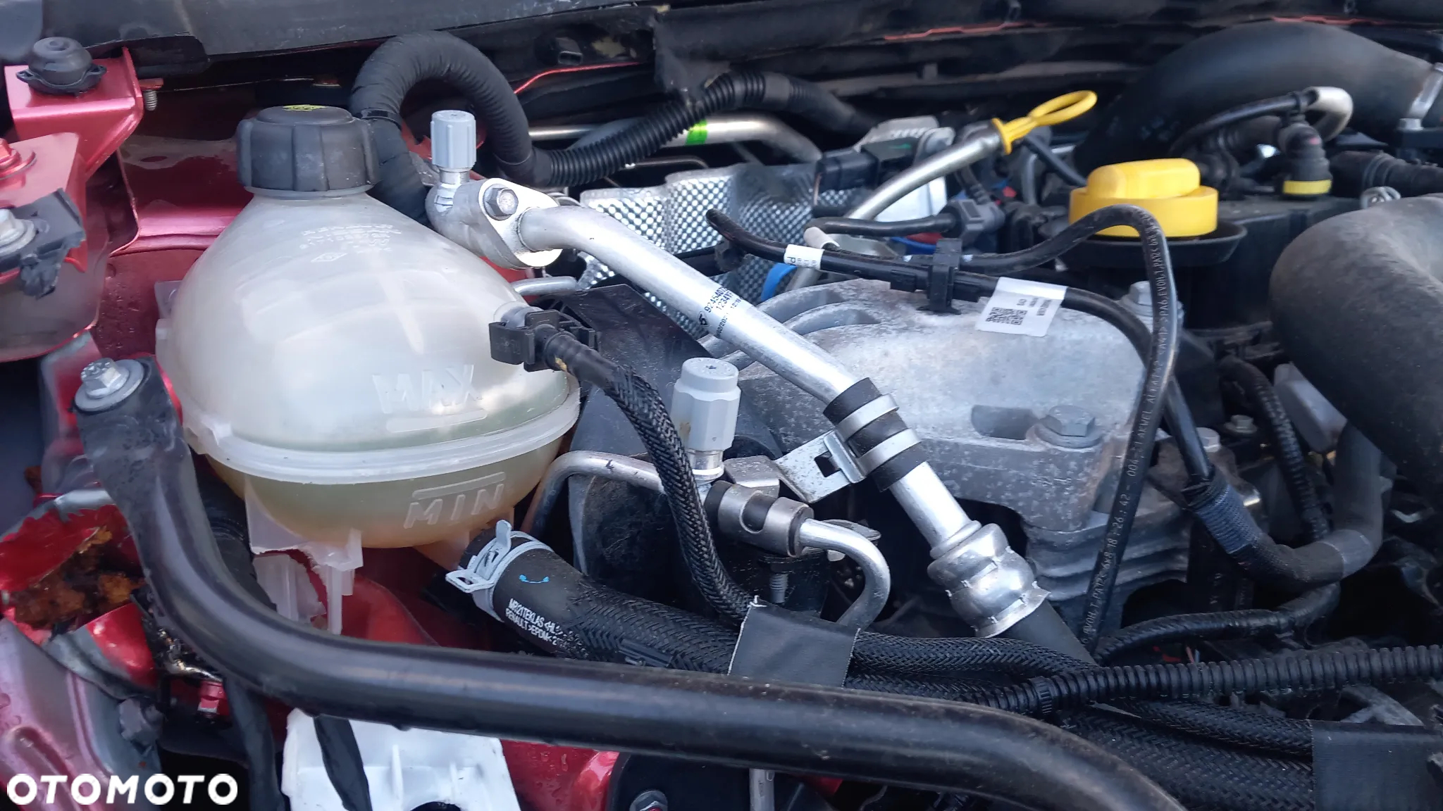 Renault Clio TCe 90 EVOLUTION - 10