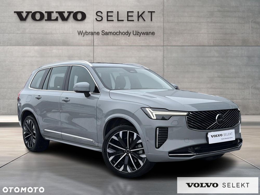 Volvo XC 90 - 9