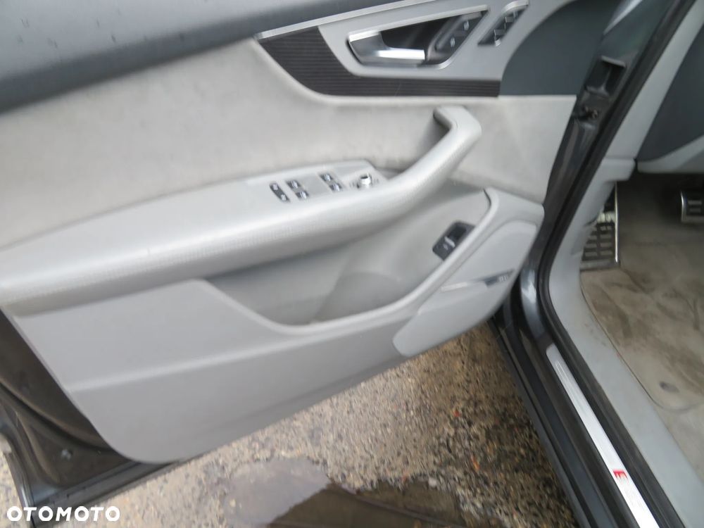 Audi SQ7 - 6