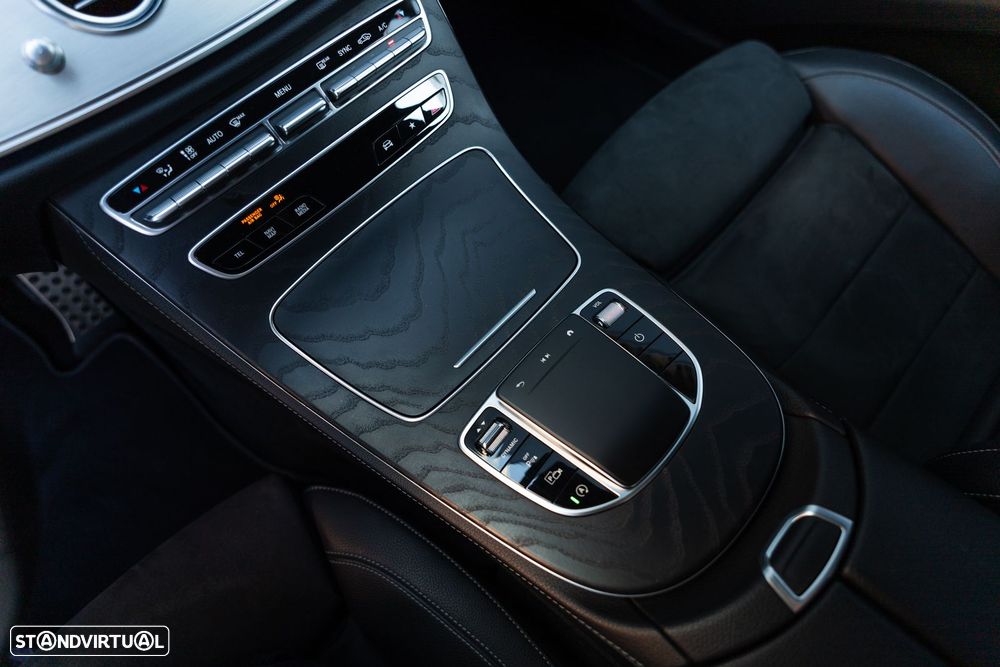 Mercedes-Benz E 220 d AMG Line - 23