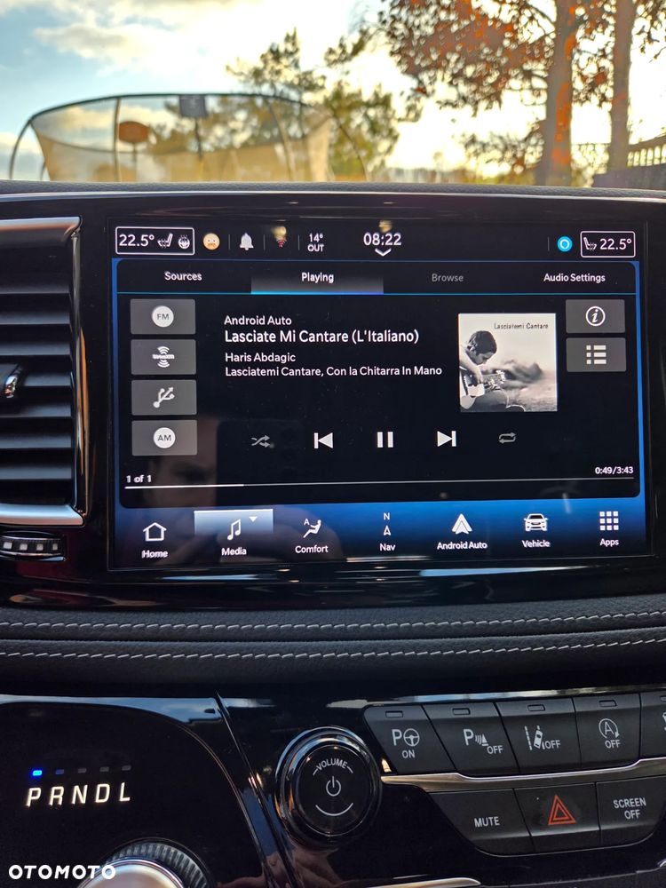 Chrysler Pacifica - 21