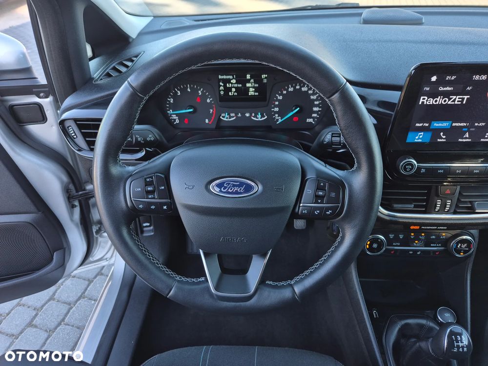 Ford Fiesta 1.1 S&S COOL&CONNECT - 33