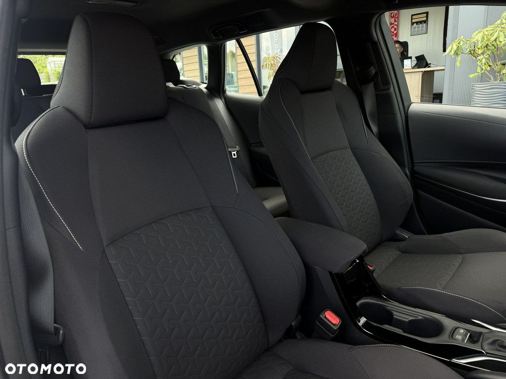 Toyota Corolla 1.8 Hybrid Comfort - 12