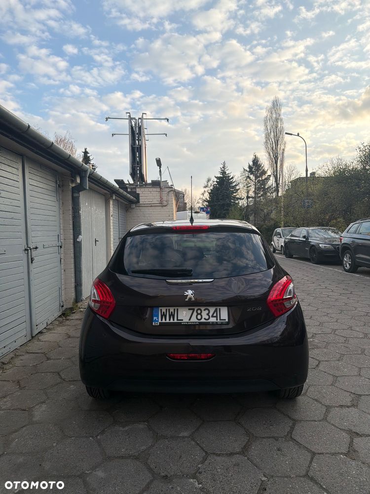 Peugeot 208 1.2 PureTech Active - 4